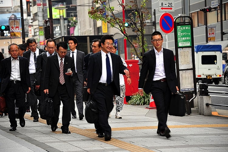 Thông tin cơ bản về luật lao động Nhật Bản, TTS đi XKLĐ Nhật đã biết chưa?